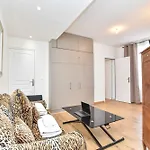 Rare Golden Triangle Amazing 1Br With Terrace Office - Bail Mobilite