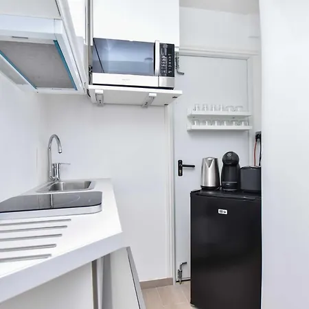 Rare Golden Triangle Amazing 1br With Terrace Office - Bail Mobilite Appartamento Parigi